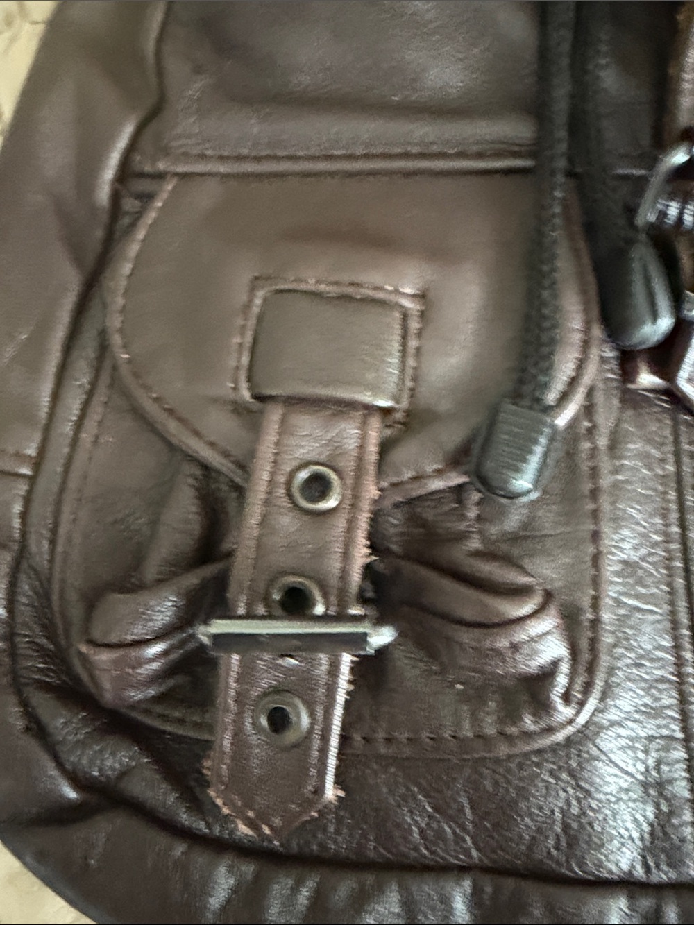 Men or women’s brown leather backpack in good condition supple clean interior - Picture 9 of 14